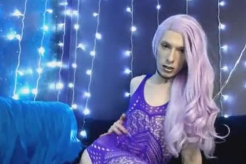 blonde t-girl Enjoys Playing Her wang And ass