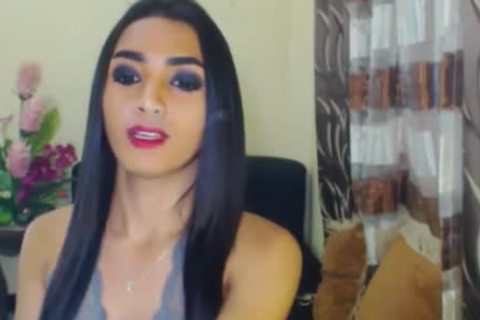 kinky t-girl Plays Her big penis