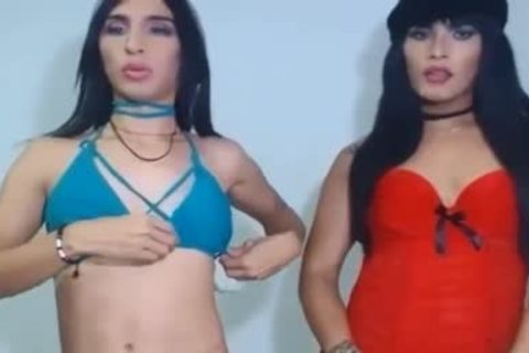 funny tranny's Live ass On Cruisingcams.com