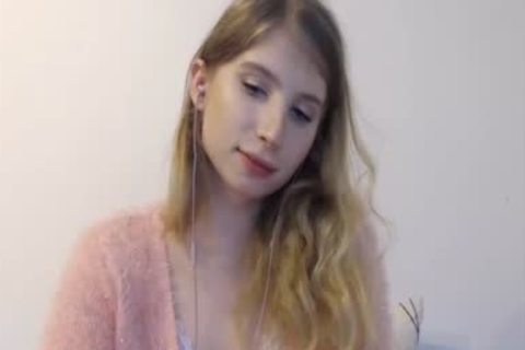 fine Russian ladyman cam