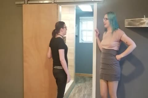 big Dicked Goth tranny bonks Real Estate Agent Cums On Her Face And Glasses
