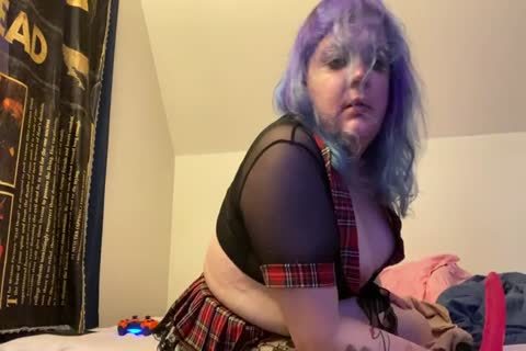Chubby tgirl takes huge dildo