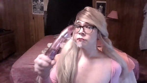 Sissy Daphne Fisting And Facefucking toys