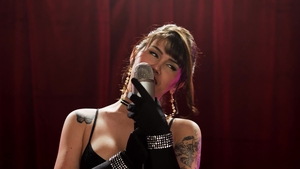 Trans Angels: Daisy's Deep Throat Delights